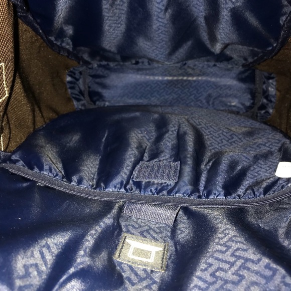 Tommy Hilfiger Backpack - Picture 5 of 5